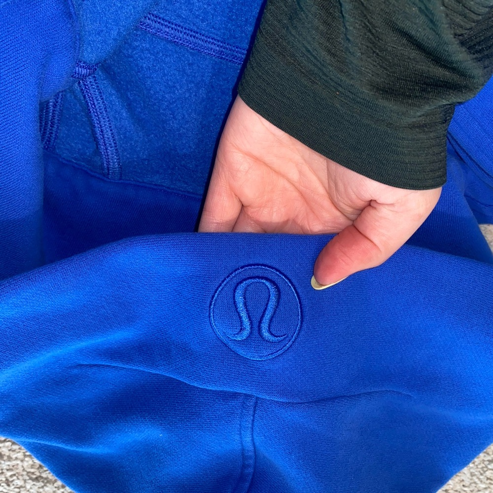 Lululemon Scuba Oversized Half-Zip Hoodie
Cerulean Blue - Picture 9 of 14